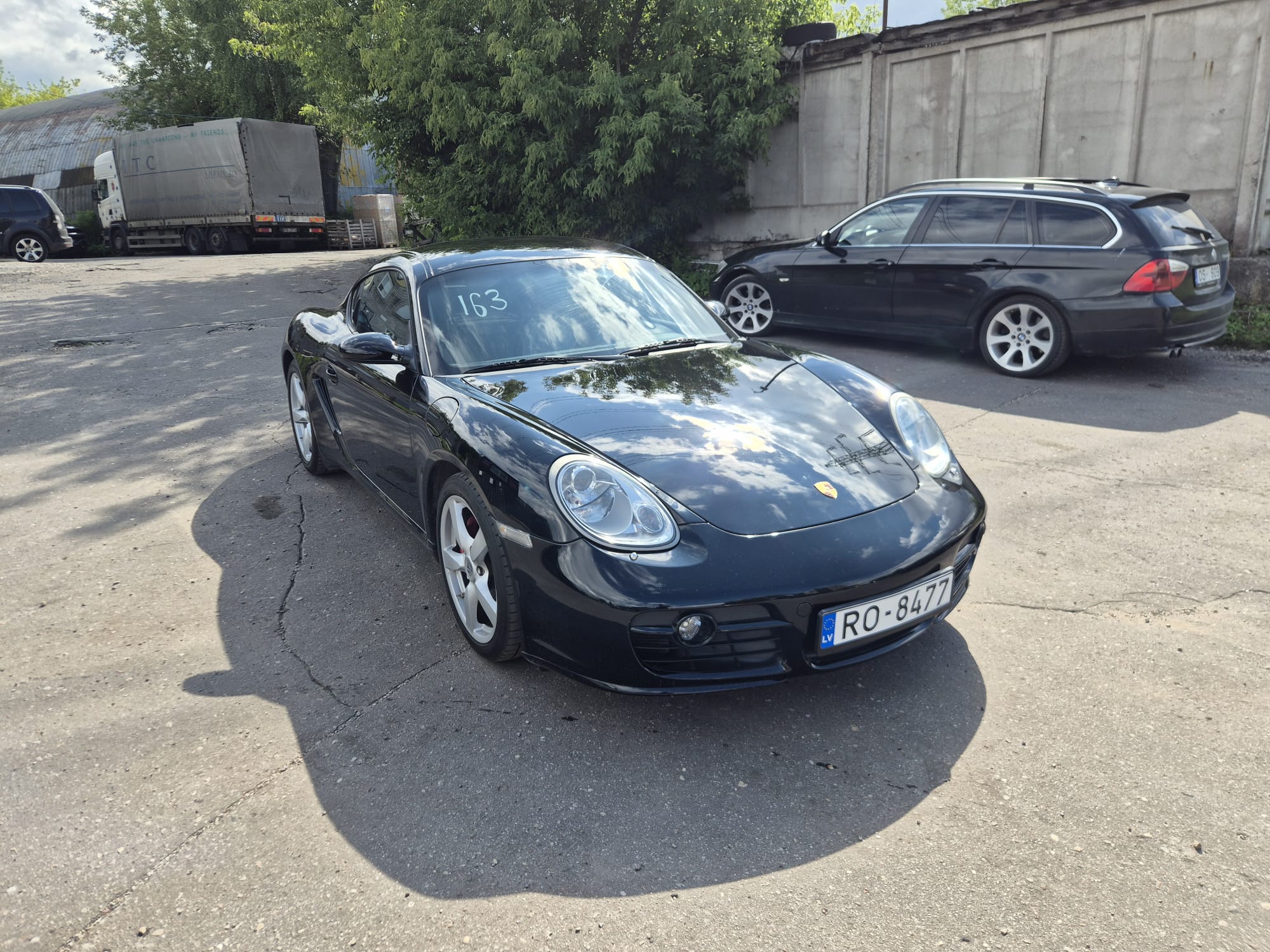 Porsche Cayman
