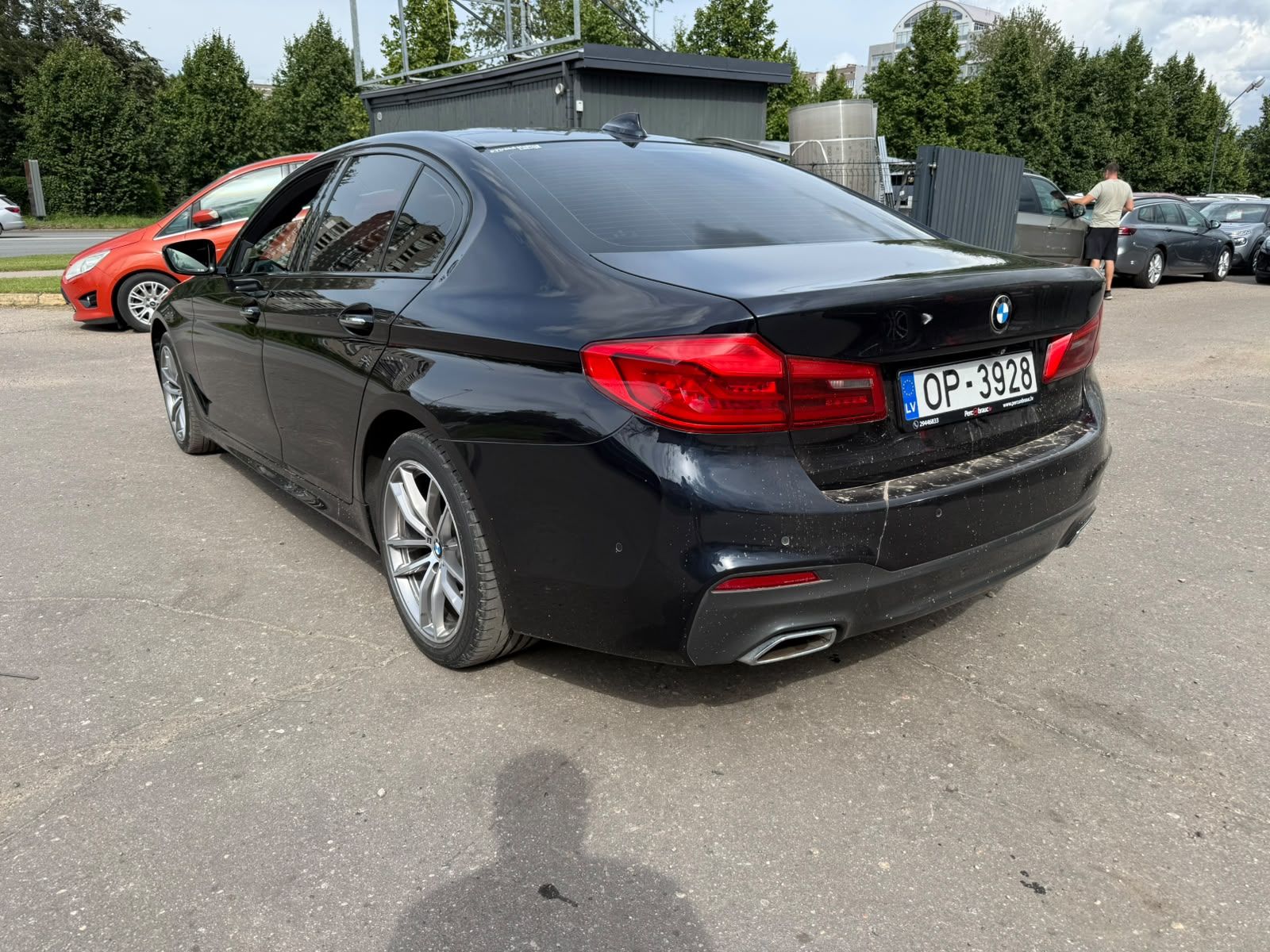 Car image 6