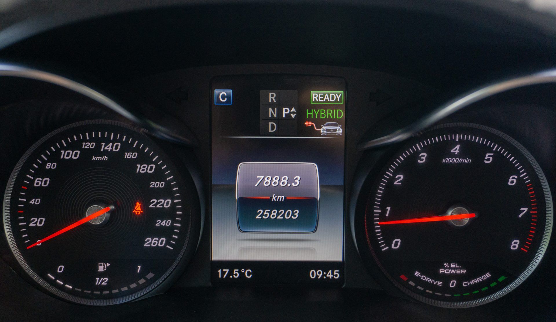 Car image 23