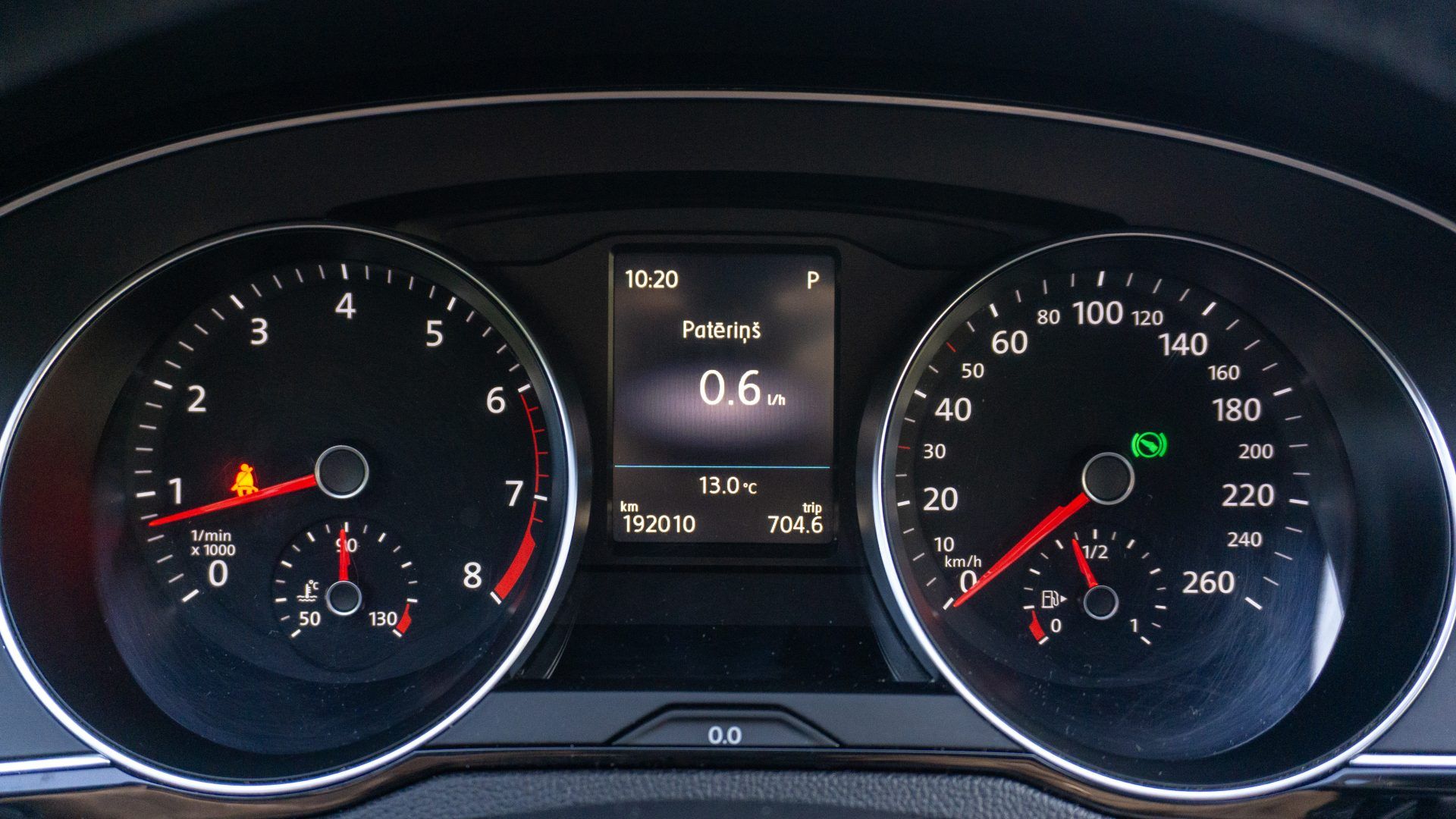 Car image 24