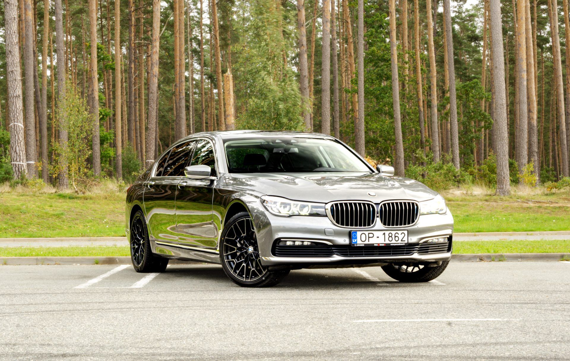 BMW 740