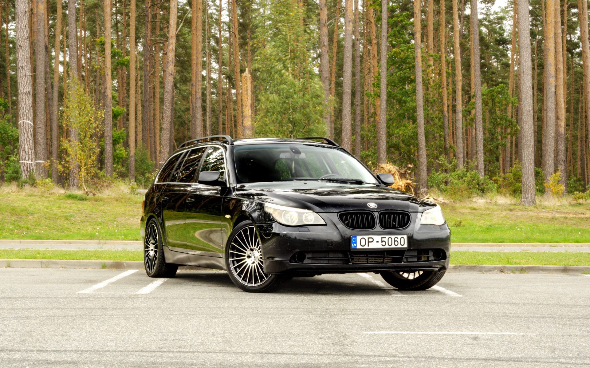 BMW 525