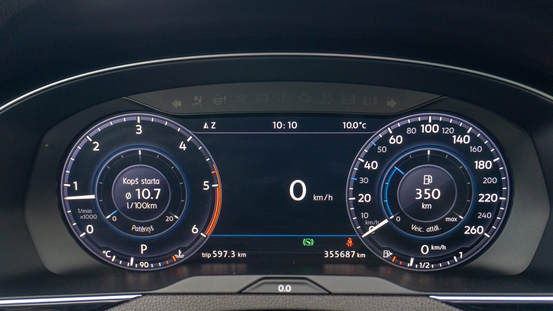 Car image 23