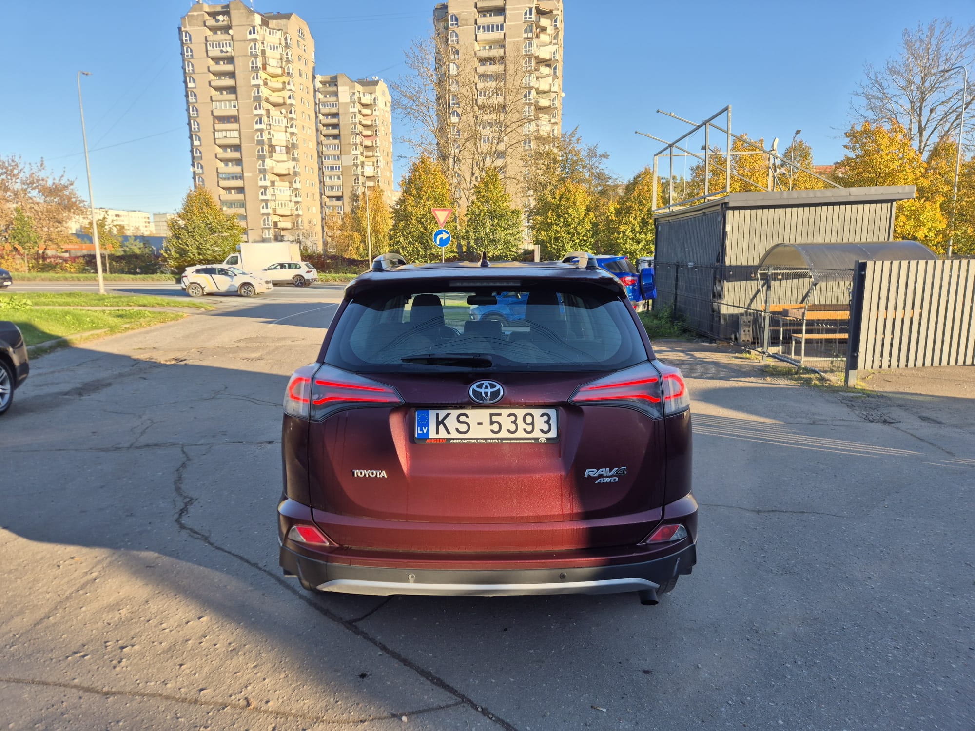 Car image 6